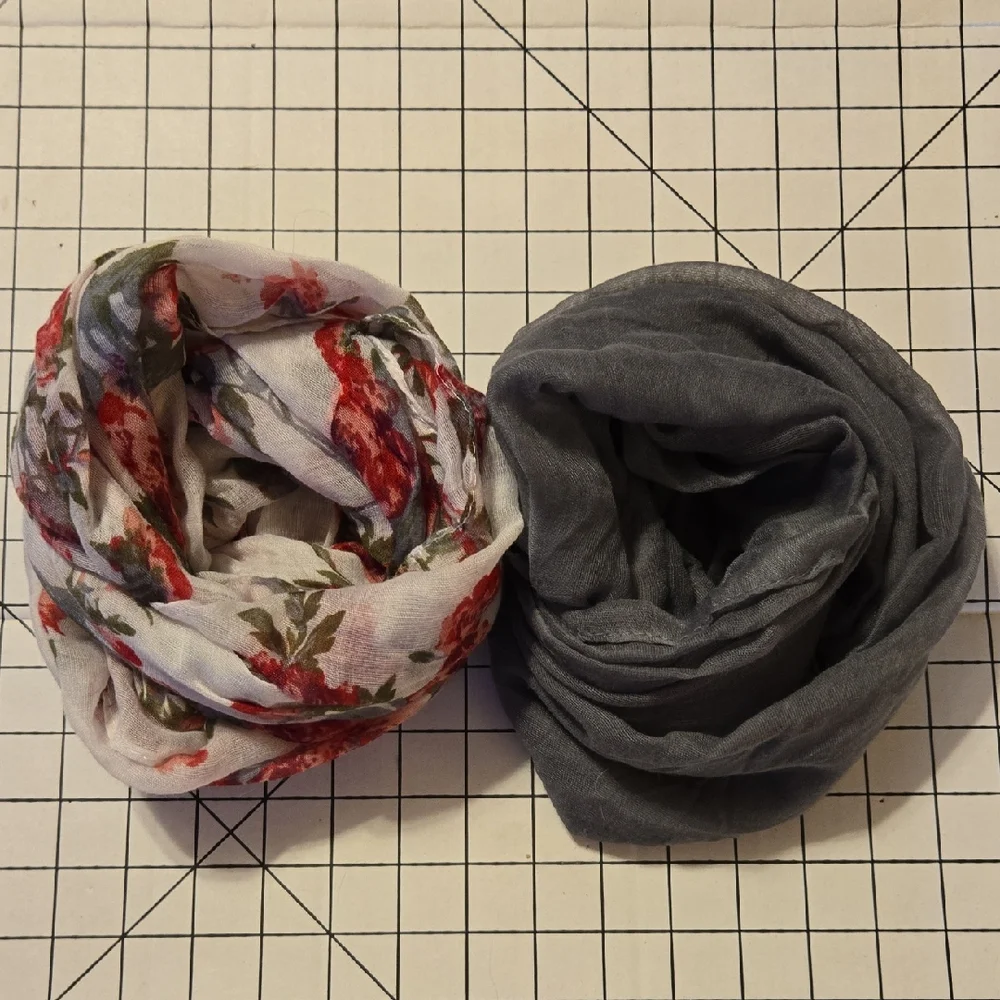 Infinity Scarves 2pk Floral and Gray Scarf Set: MB